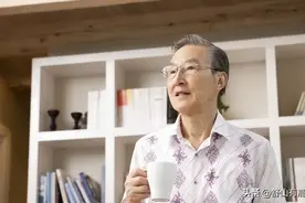 男人遇到这些征兆，暗示50岁后，开启人生的“第二春”图片