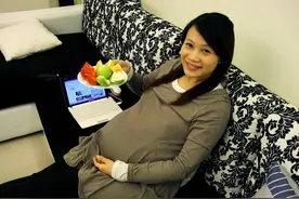 孕妇总是半夜饿醒，想吃又怕对宝宝有影响，看完科学依据我才懊恼图片