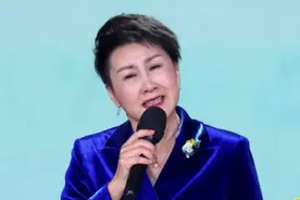 演员张凯丽：嫁给圈外人，是婆婆眼中的好儿媳，不让女儿喊她妈妈图片