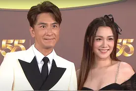 TVB台庆红毯镜头太真实，马国明脸僵陈豪快秃了，女星花式抢镜图片