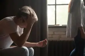 “等我玩腻，就找个老实人嫁”：00后女生的自述撕破了我的价值观图片