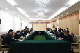 潍坊医学院来院对大学创建及第一临床医学院建设工作进行现场考察图片