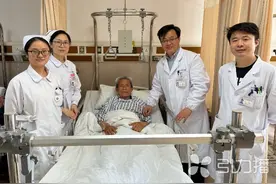 “中国好人”慕名来苏州治骨伤 吴门医派亮“拿手”技术图片