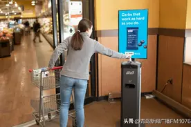 出海新突破！海信商用显示数字标牌产品进驻北美连锁超市图片