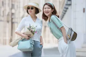 中年女性的衣服，是多一点好还是少一点好？了解2点才能提升品味图片
