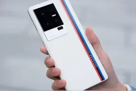 iQOO，一年比一年强图片