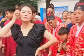 后续！河南黑衣女大闹迎亲队身份被曝，报警成互殴，表哥怒而发声图片