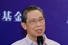 多名专家呼吁停止食用！吃一次等于2斤塑料，已有人肝衰离世图片