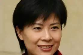 孙凤英：嫁二婚梁天，让丧夫丧子的婆婆晚年不流泪图片