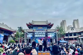 520，我在兰州老街图片