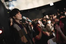 吴青峰《马拉美的沙龙》开放点歌嗨唱20首，演出完美落幕图片