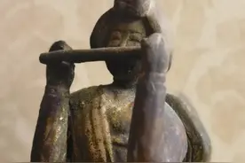 唐代吹箫女有多美？精美的唐三彩真品告诉你图片
