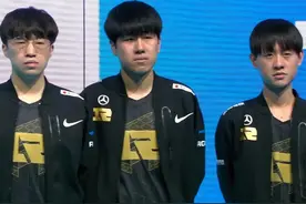 S12 8强RNG惨败T1图片