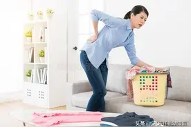 突然闪到腰怎么办？四个步骤让你恢复行动图片