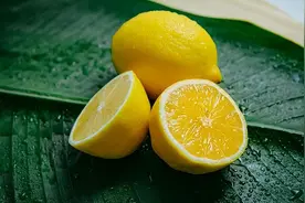 柠檬能杀死癌症，比化疗还要强？喝柠檬水真的可以抗癌吗？图片