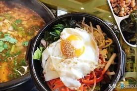 24小时营业的汤饭馆，牛肉豆腐汤给得了超大一碗米饭图片