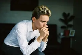 择偶禁忌：情绪化的男人不能交往，有3大原因图片