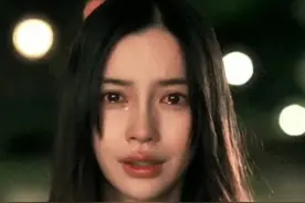 离婚仅仅两年，黄晓明和杨颖如今的生活却天差地别，看完莫名心酸图片