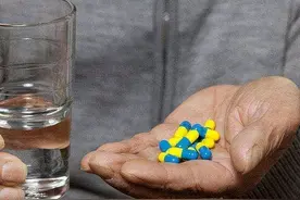 老年人若是吃“伟哥”，身体有哪些变化？早了解早受益图片