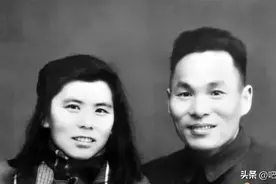 这位中将没有职务，生病了很悲观，产生病态心理，差点把自己击垮图片