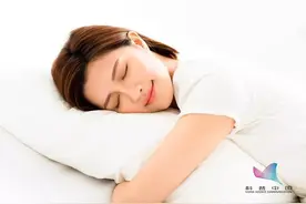 睡觉时不能“脚朝西头朝东”？睡觉朝向真的有说法？今天终于知道了图片