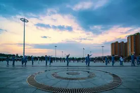 鹤岗没有乌托邦图片
