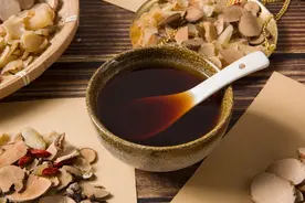 一个补脾的方子，上能止渴，下能止泻，建议收藏图片