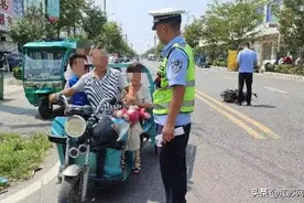 江苏宿迁：电动三（四）轮车整治进行时 一车多人“驶”不得！图片