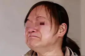 丈夫因病住院，妻子慌忙改嫁，17年后得知女儿月薪三万又来认亲！图片