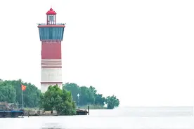 洪泽湖，悬在江苏头顶的巨型水盆，到底是一座怎样的大湖？图片