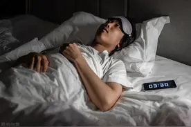 失眠易醒，多是肝血不足！简单4味药，养肝补血安神，改善睡眠图片