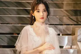 分享图片—漂亮美女彭小苒图片