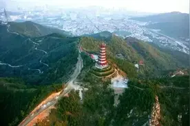 神秘的烟台塔山图片