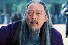 司马懿早就识破了空城计，为何还要撤军？诸葛亮：他若不撤，必死图片