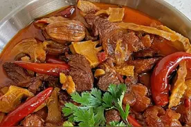 竹笋烧牛肉，香香辣辣好吃不腻图片