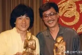 不敢翻看成龙的微博，一代人的时代已退去图片