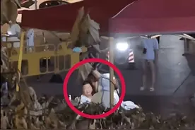 萌娃做核酸吓到慌张，怒吼：我完了，我还没娶媳妇呢图片