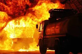 勃朗峰隧道大爆炸：1000度高温将隧道烘烤53小时，39人被活活烤熟图片