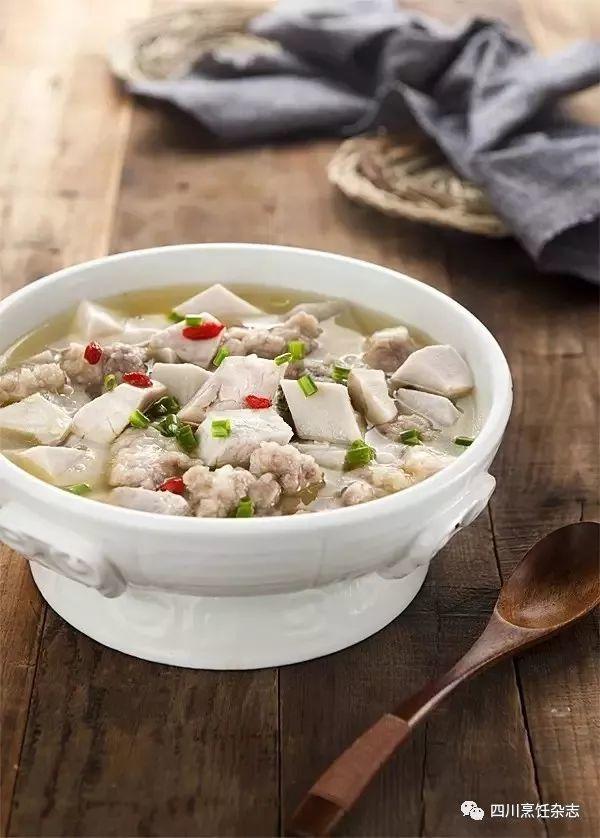 牛肉炖花胶做法大全 2026年牛肉炖花胶做法大全视频