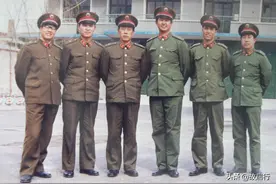 我在丰润时几位唐山战友图片