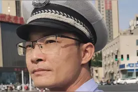 马路上的“速成”学堂图片