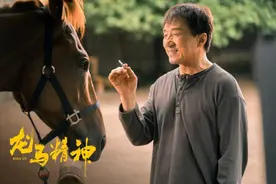 谁能想到，69岁的成龙，竟会以这样的方式“凉凉”图片