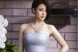殷桃：人间水蜜桃，甜美娇嗔又妩媚，这样的女神为何还嫁不出去？图片