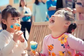 从小被允许吃冷饮的孩子，与被父母限制的孩子，3个方面差距大图片