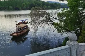 应邀作对求一乐(十八)图片