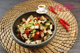 中秋家宴凉菜先上，这8道凉菜好吃又好做，清爽又开胃倍儿受欢迎图片