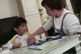 妈妈辅导一天拼音逐渐崩溃图片