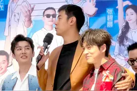 这一夜，“大海哥”秒了刘学义，才发现男明星只要个子高就丑不了图片