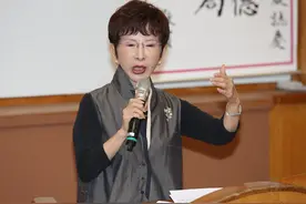 洪秀柱发文纪念金门炮战：厦金现在宛如一家，战争无情和平无价图片