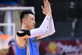翟晓川近况曝光？翟晓川家庭背景生活细节？翟晓川鲜为人知的故事图片